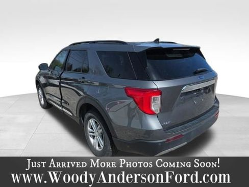 Used 2023 Ford Explorer XLT w/ Equipment Group 202A AWD/4WD image 5