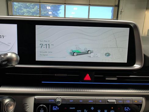 Used 2025 Hyundai Ioniq 6 SEL AWD/4WD image 32