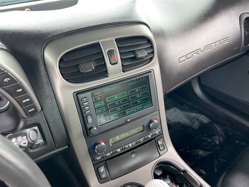 Used 2007 Chevrolet Corvette Z06 w/ Preferred Equipment Group image 17