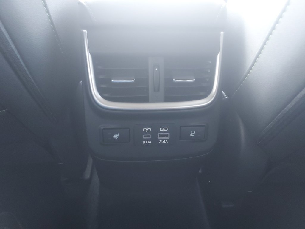 Used 2023 Subaru Outback Onyx Edition XT AWD/4WD image 11