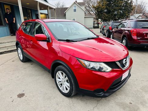 Used 2017 Nissan Rogue Sport S w/ S Appearance Package image 1