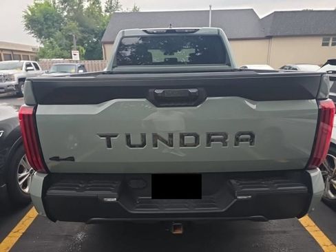 Used 2024 Toyota Tundra SR5 w/ SR5 Premium Package AWD/4WD image 5