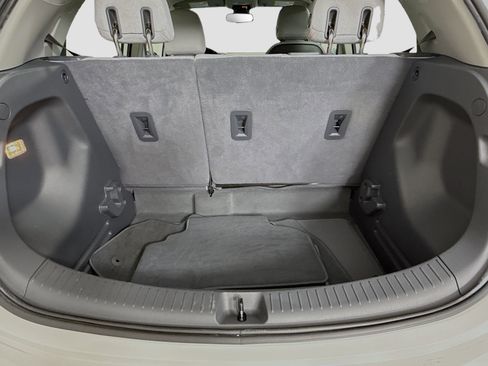 Used 2020 Chevrolet Bolt LT FWD image 26