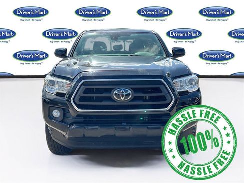 Used 2021 Toyota Tacoma SR5 RWD image 2