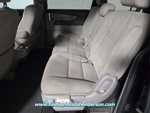 Used 2016 Honda Odyssey SE image 15