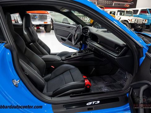 Used 2022 Porsche 911 GT3 image 28
