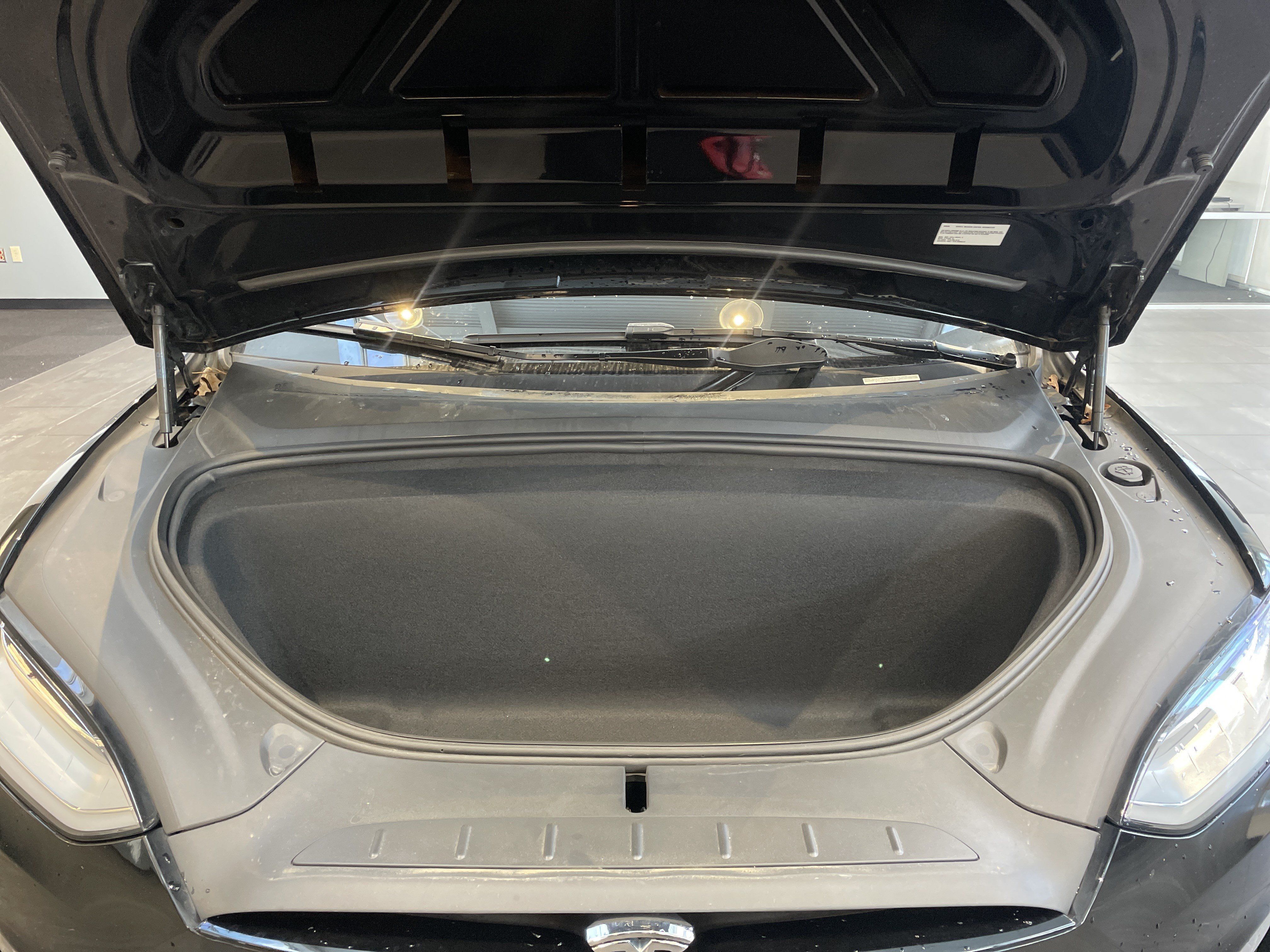 Used 2022 Tesla Model X AWD/4WD image 37
