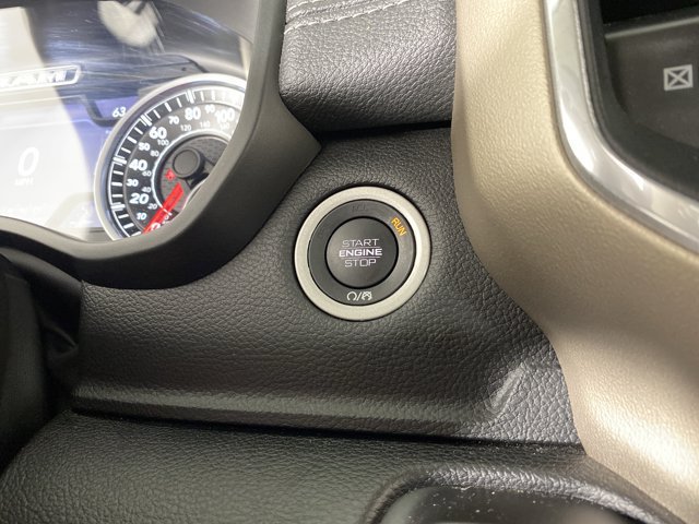 Used 2022 RAM 1500 Laramie AWD/4WD image 26