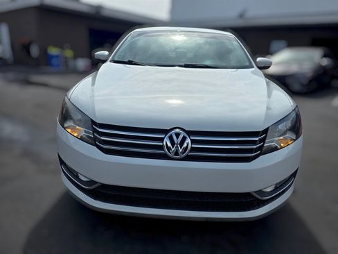 Used 2015 Volkswagen Passat 1.8T Limited Edition image 13