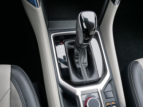 Used 2024 Subaru Forester Limited image 24