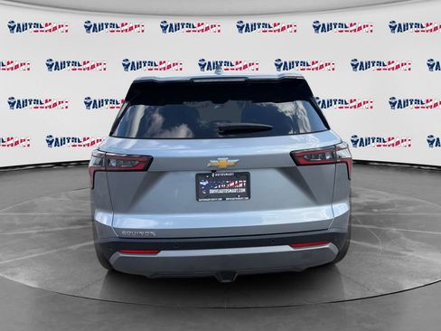 Used 2025 Chevrolet Equinox LT FWD image 6