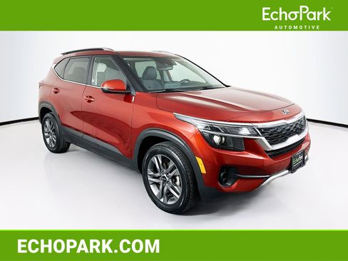 Used 2021 Kia Seltos S FWD image 1