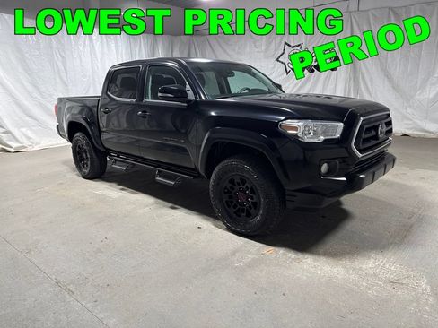 Used 2022 Toyota Tacoma SR5 w/ Technology Package RWD image 1