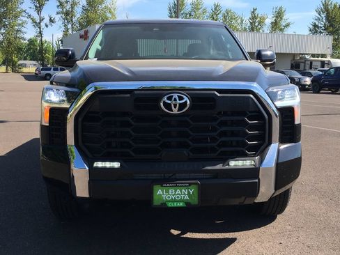 Used 2024 Toyota Tundra SR5 w/ TRD Off-Road Package AWD/4WD image 10