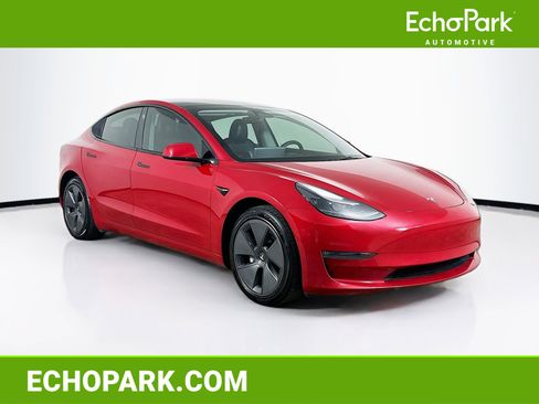 Used 2022 Tesla Model 3 Long Range image 1