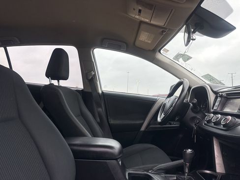 Used 2017 Toyota RAV4 LE w/ All Weather Liner Package FWD image 26