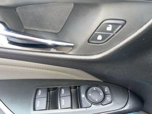 New 2026 Chevrolet Trax ACTIV w/ Driver Confidence Package FWD image 17