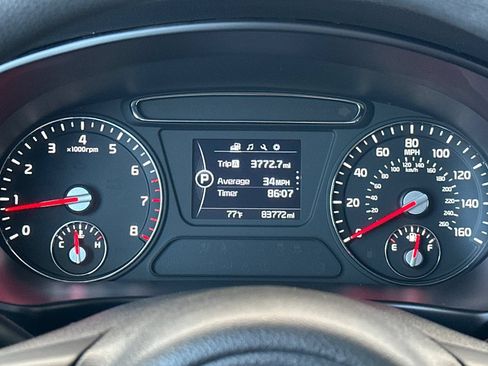 Used 2018 Kia Sorento FWD image 32