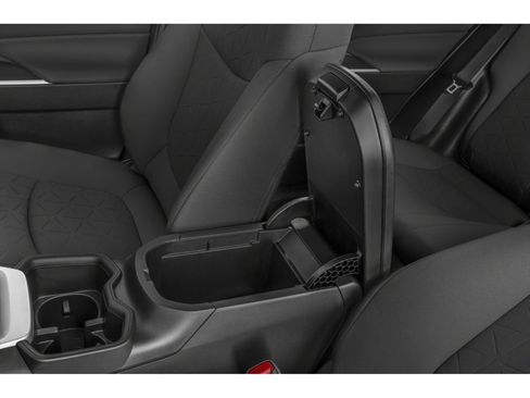 Used 2025 Toyota RAV4 XLE w/ Convenience Package AWD/4WD image 14