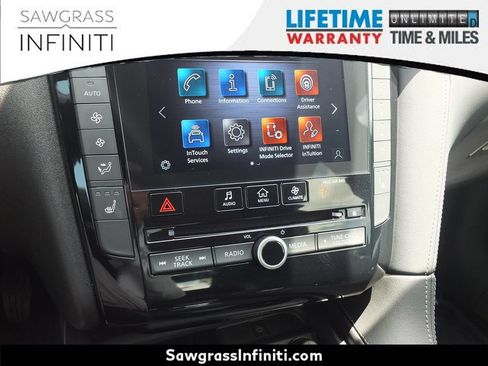 Used 2025 INFINITI QX50 Luxe AWD/4WD image 29