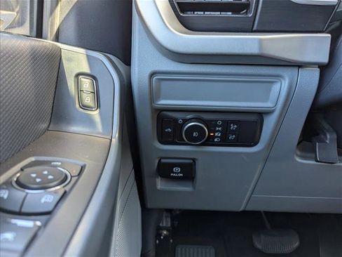 Used 2022 Ford F150 XLT image 15