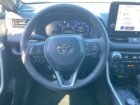Certified 2025 Toyota RAV4 XSE AWD/4WD image 14