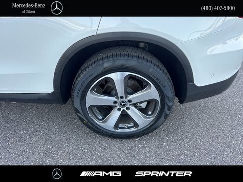 Certified 2022 Mercedes-Benz GLC 300 GLC 300 image 8