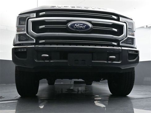Used 2021 Ford F350 Platinum w/ Tremor Off-Road Package image 30