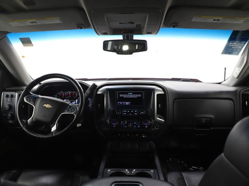 Used 2018 Chevrolet Silverado 1500 LTZ w/ LTZ Plus Package image 13