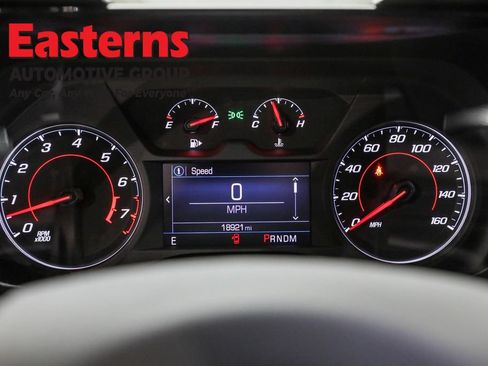 Used 2021 Chevrolet Camaro LT image 18