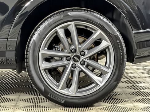 Used 2025 Audi Q3 2.0T Premium w/ Convenience Package image 24