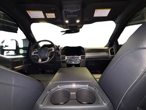 Used 2022 Ford F350 Lariat w/ Lariat Value Package AWD/4WD image 25