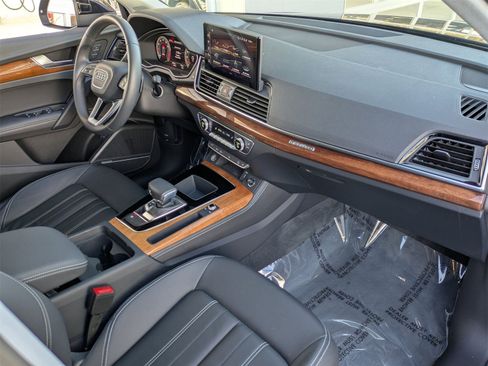 Used 2023 Audi Q5 2.0T Premium Plus w/ Premium Plus Package image 21