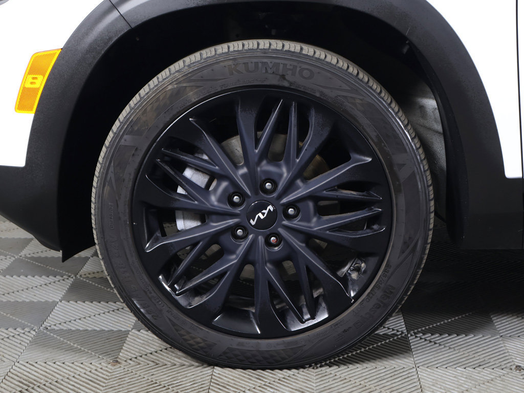 Used 2023 Kia Seltos Nightfall Edition AWD/4WD image 21