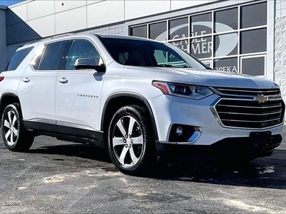 Used 2021 Chevrolet Traverse LT w/ LT Premium Package