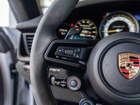 Used 2025 Porsche 911 GT3 RS RWD image 17