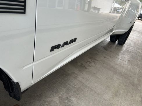 Used 2024 RAM 3500 Big Horn w/ Night Edition image 17