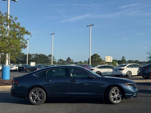 New 2026 Honda Accord EX-L image 5