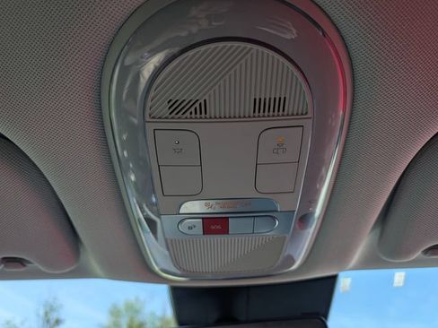 Used 2024 Hyundai Ioniq 5 SEL RWD image 26
