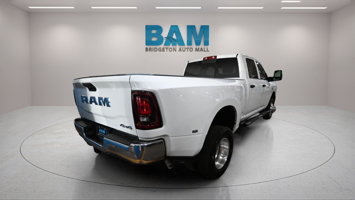 Used 2026 RAM 3500 Tradesman AWD/4WD image 6