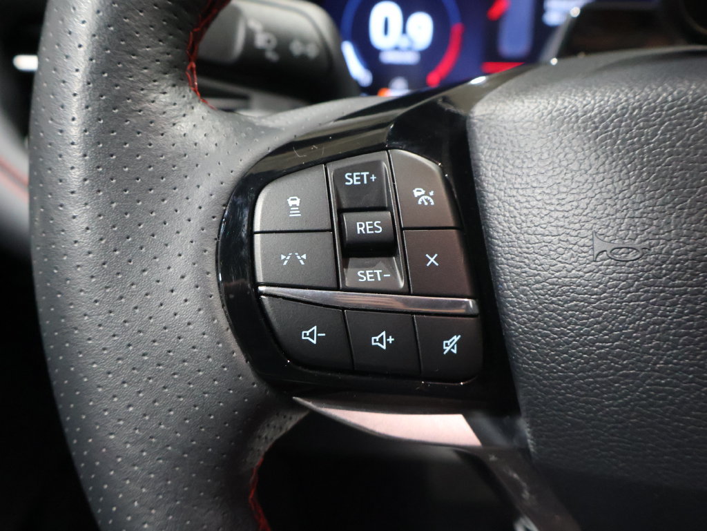 Used 2025 Ford Explorer ST-Line AWD/4WD image 36