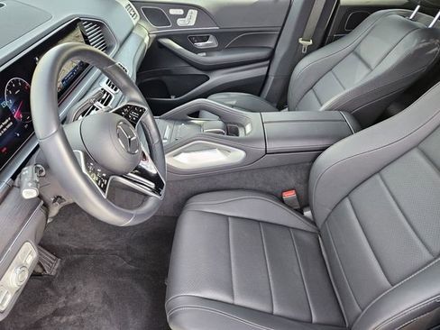 Certified 2025 Mercedes-Benz GLE 450 4MATIC image 12