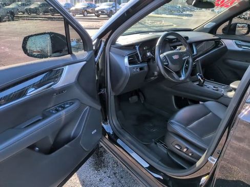 Used 2024 Cadillac XT6 Premium Luxury w/ LPO, Floor Liner Package image 14