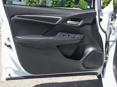 Used 2019 Honda Fit LX image 12