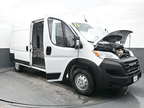 Used 2023 RAM ProMaster 2500 FWD image 37