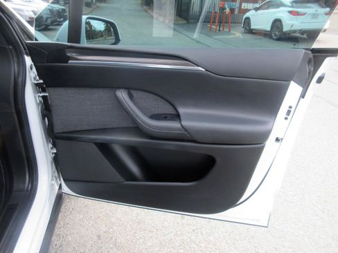 Used 2022 Tesla Model X AWD/4WD image 20
