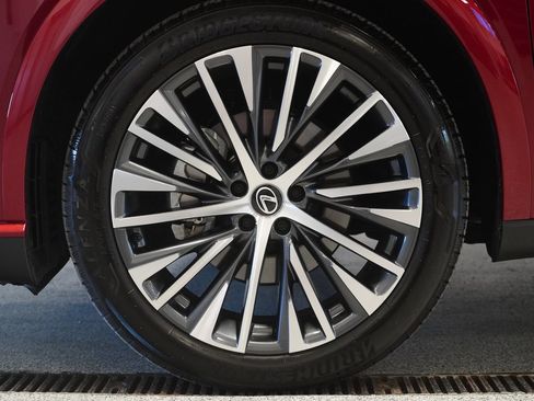 Used 2025 Lexus RX 350 Premium Plus w/ Convenience Package AWD/4WD image 8