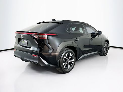 Used 2024 Toyota bZ4X XLE w/ Weather Package image 9