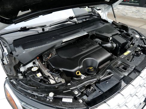 Used 2021 Land Rover Discovery Sport S image 52