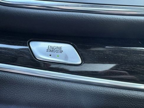 Used 2021 Buick Enclave Avenir w/ Avenir Technology Package image 39